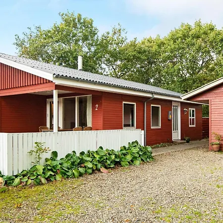 6 Person In Hemmet-by Traum * Hemmet